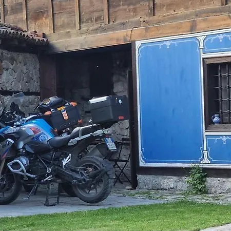 Pensjonat чолаковата къща 3*