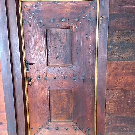 чолаковата къща Guest house 3*