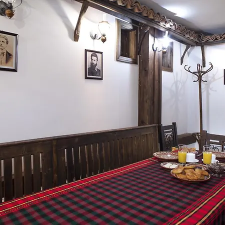 чолаковата къща 3*