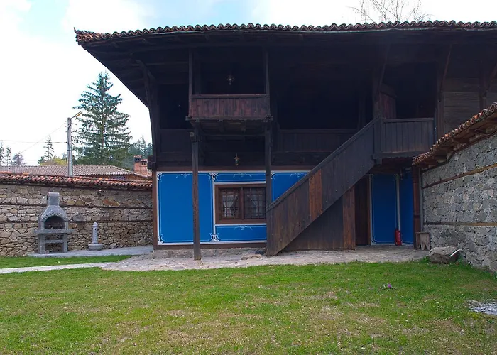 чолаковата къща Kopriwschtiza