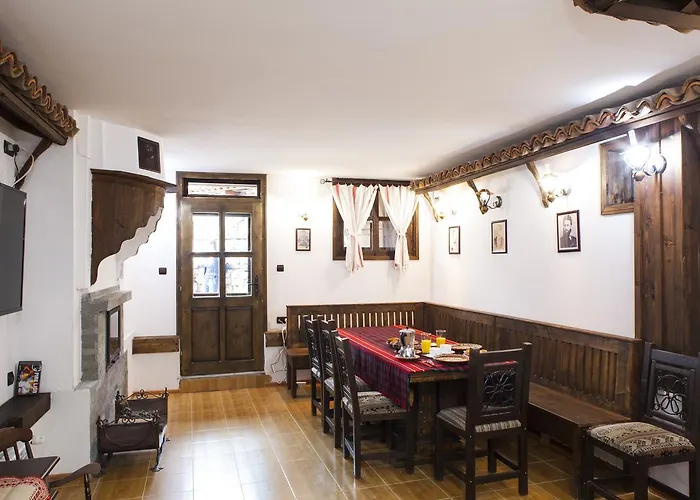 Gasthof чолаковата къща 3*